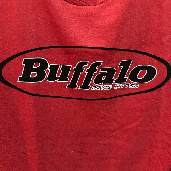 Buffalo David‎ Bitton Mens Size M Red Black SpellOut T-Shirt Naome NEW - Picture 3 of 5